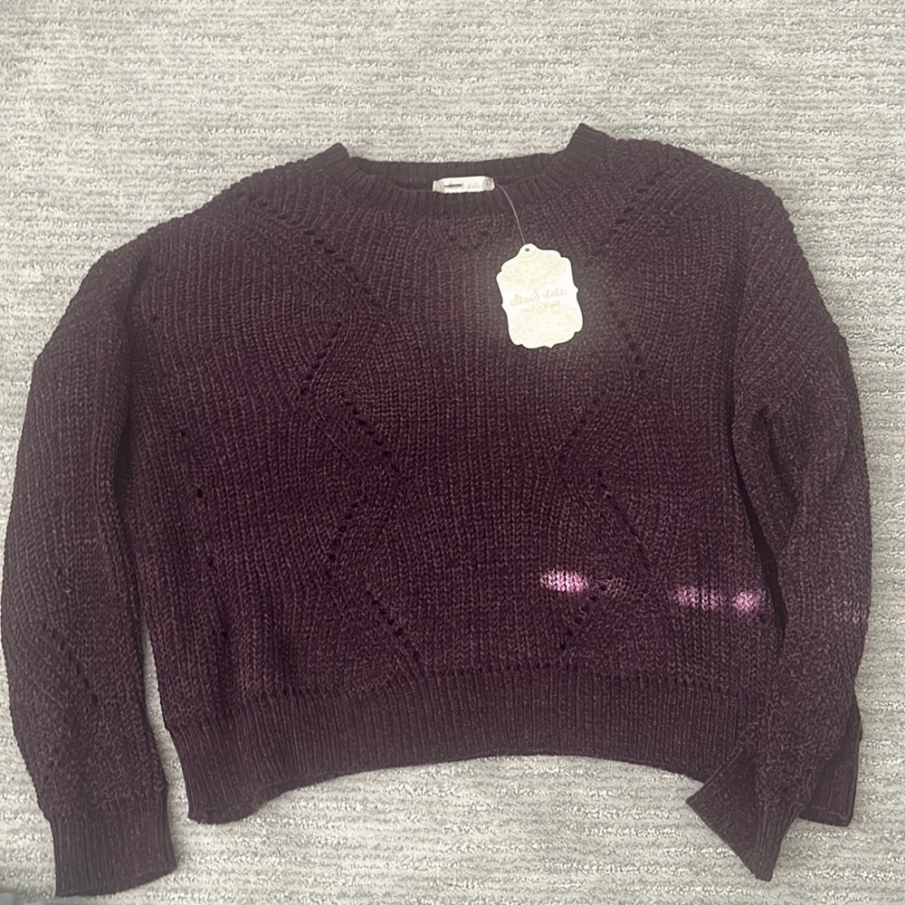 Women’s cropped sweater